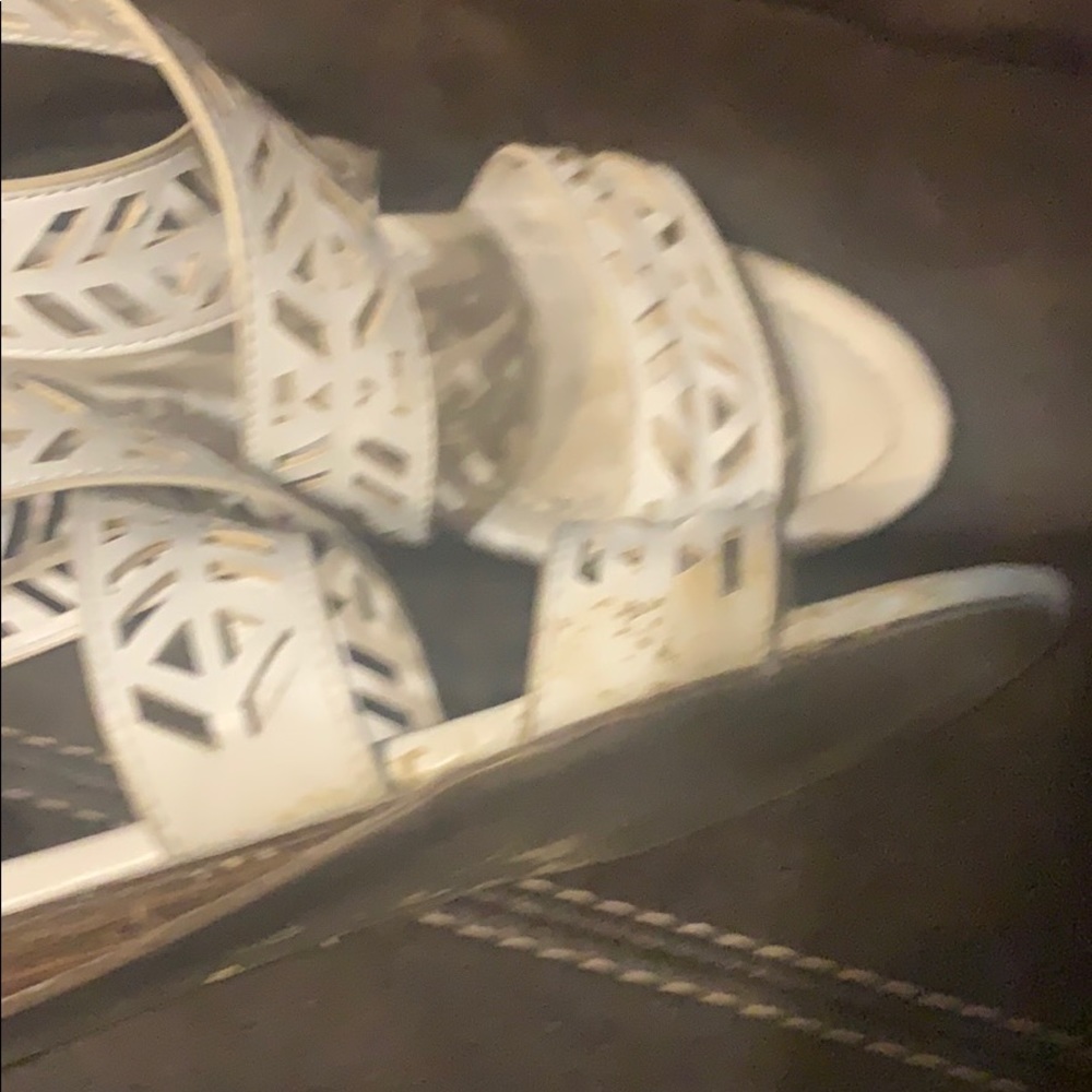 Sandals - Picture 6 of 7